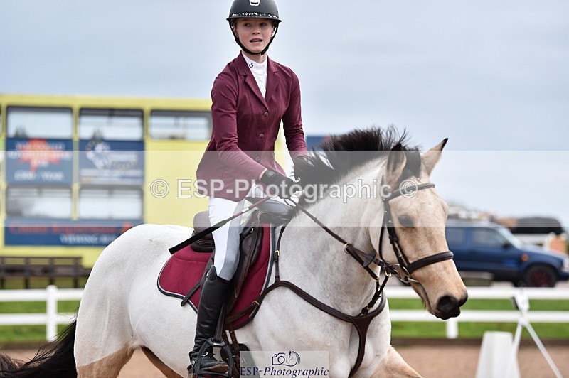 231203A-103940-00519 - Cls 3 Discovery & 90cm Open