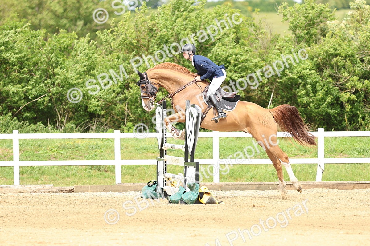 SBM_001005 - Class 4 - Senior Newcomers - 1.10m