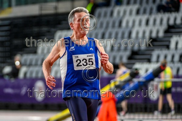 MastRelay26-929058 - Masters Set One