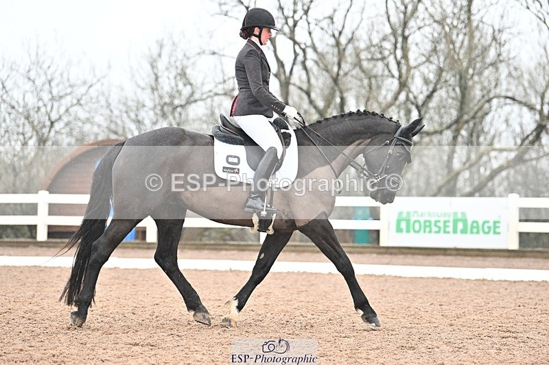 250215-134112-03910 - 191-Julia.Walker-Maygar.Tiki