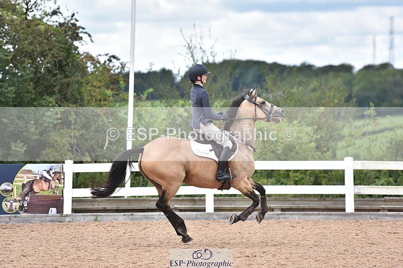 230806A-143244-02537 - Cls 22 Pony Foxhunter & 1.10m Open