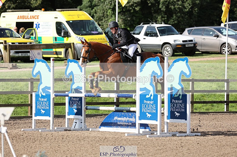 240804-094133-10235 - 405-Jesse_Poyntz-Wright-KNOCKADERRY_JACK