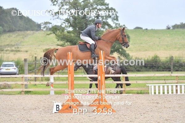 BPP_3258 - CLASS 5 Senior Newcomers/ 1.10m Open