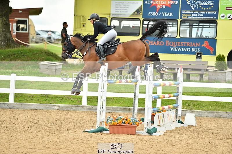 230720A-135522-03232 - Cls 21, 1 Star Gold 1.30m