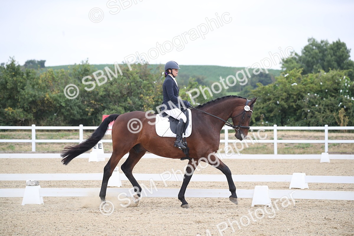 SBM_005867 - Novice 5 - 8.30.10.39