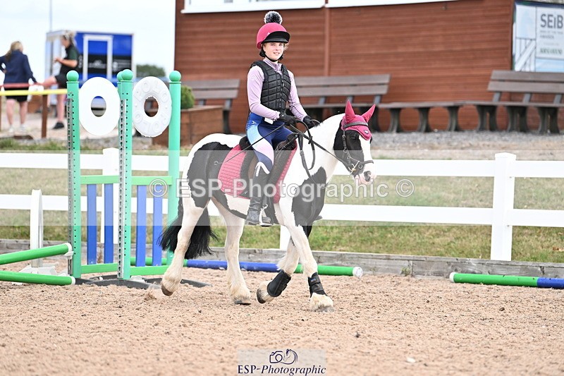 250821B-121547-00372 - Group D - Thomasina