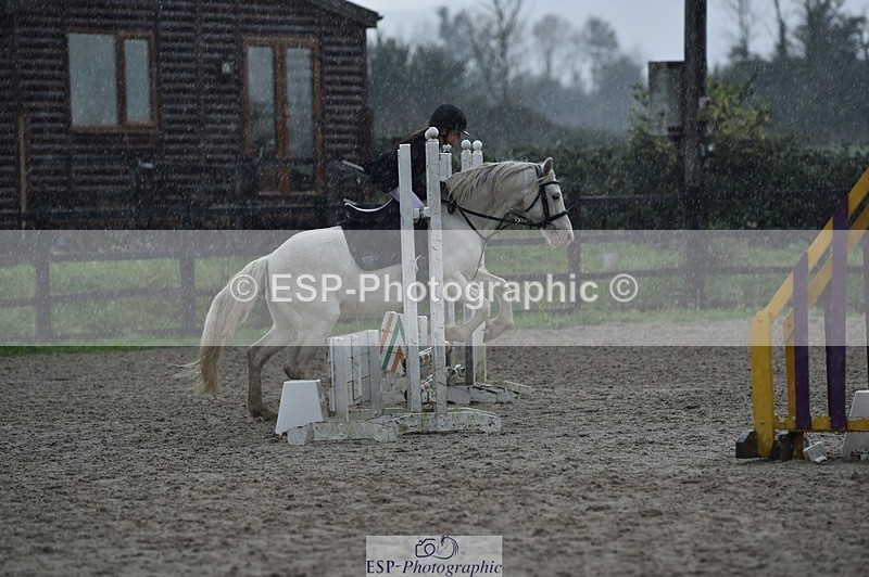 230917-111104-00489 - Cls 02 50cm Before the rain!