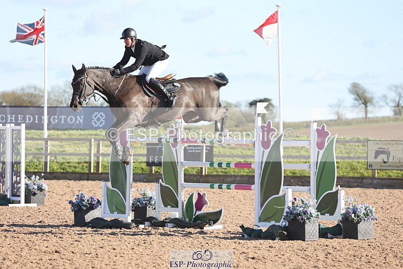 240419A-173916-09912 - Cls 10, 2 Star Big Tour 145cm  Break to End