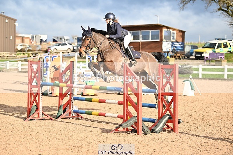 241208-131328-01719 - Cls 21 Newcomers and 1.10m Open