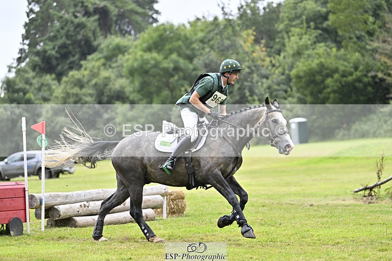 240825X-180030-38295 - 80cm XC 17.30 to End