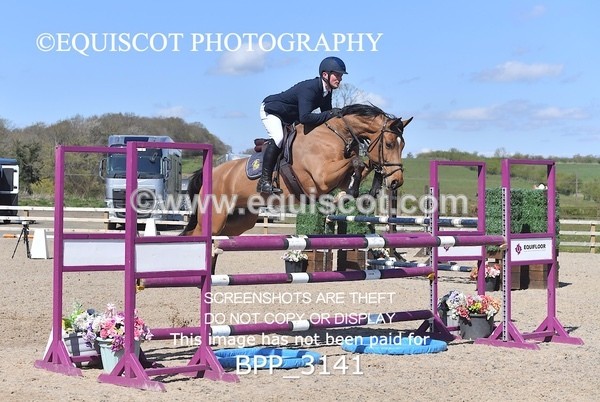 BPP_3141 - CLASS 14  Senior Newcomers/ 1.10m Open