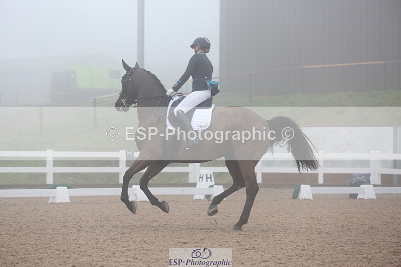 240217A-105826-01670 - 218-Jessica.Davies-Nemo.II