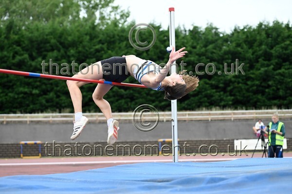 _Z912108 - Field Female Set One