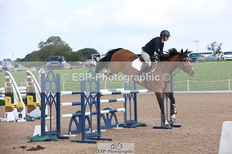 230915A-105217-01562 - Cls 2 Snr Foxhunter