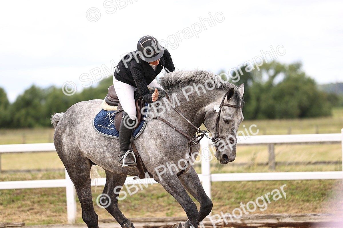 SBM_003397 - Class 22 - Senior Foxhunter 1.20m