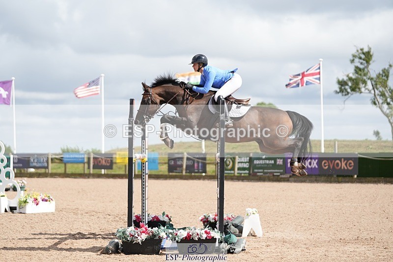 250720-160049-21049 - Cls 4, 3 Star Small Tour