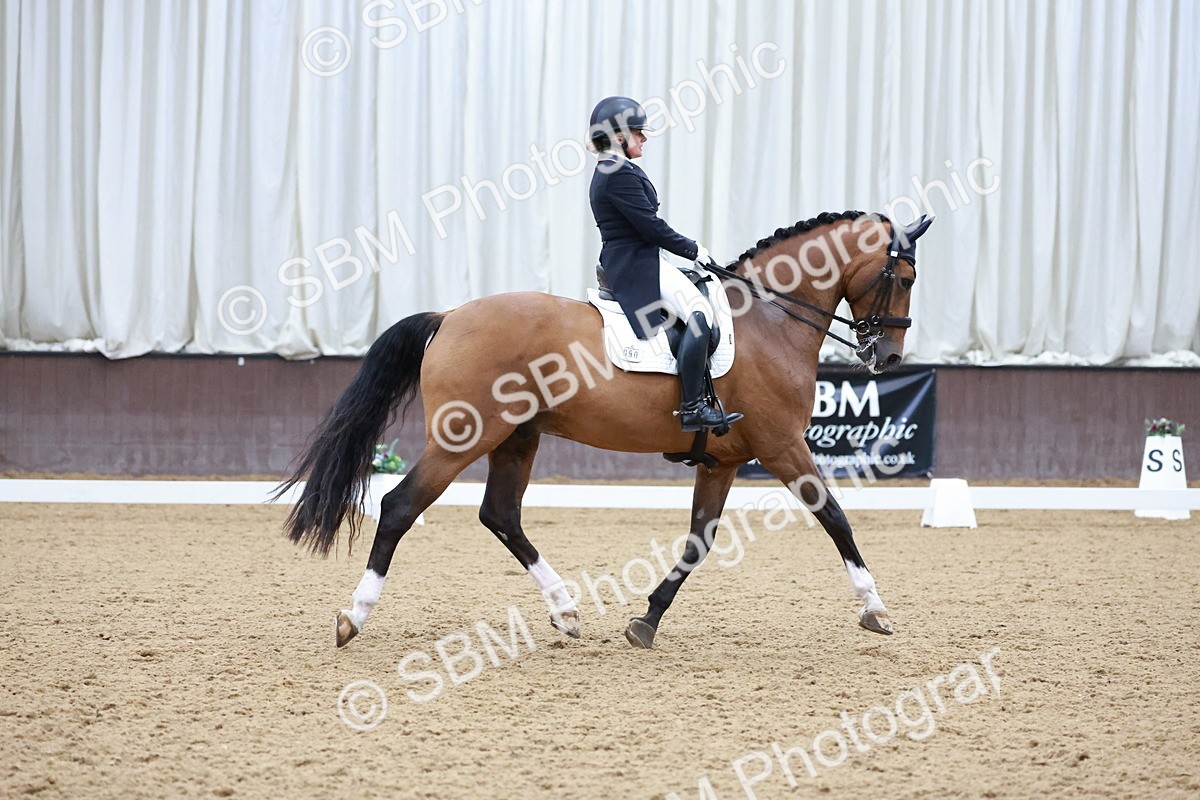 SBM_021096 - Class 13 - FEI INT I - 16.26-17.14