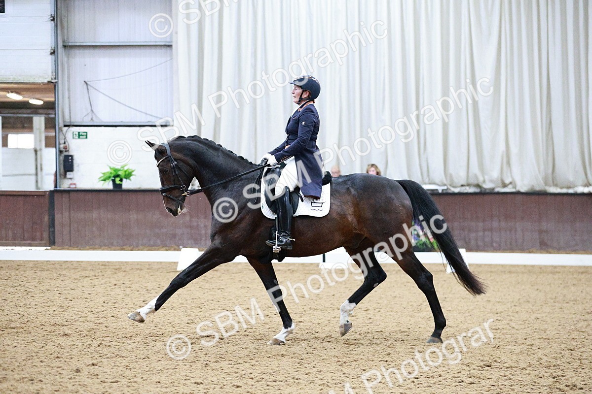 SBM_020688 - Class 13 - FEI INT I - 15.30-16.00