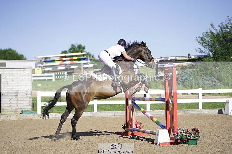 230624A-175834-02871 - Cls 33 1.05m Amateur Quali