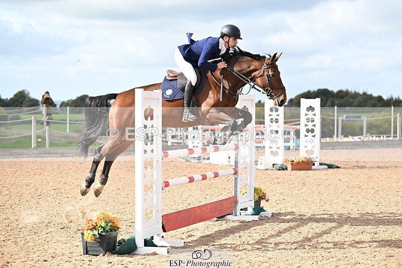 251005-142701-03901 - Cls 21 Newcomers and 1.10m