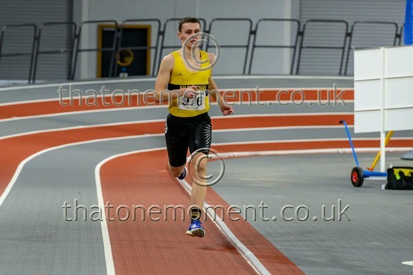 SenInd26-911136 - Track Male Set Two