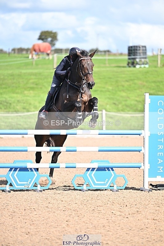 250924-131939-00412 - Cls 4 Newcomers and 1.10m Open