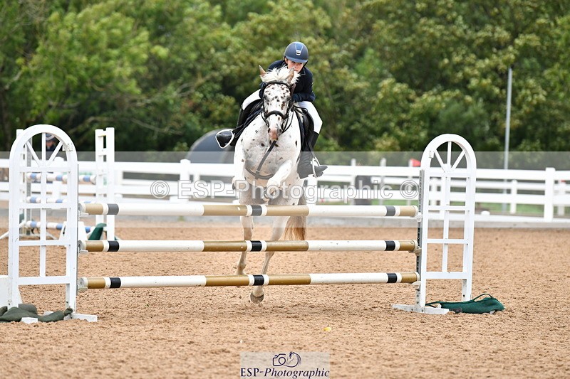 230819A-120821-00456 - Cls 25 Pony Newcomers & 1m Open