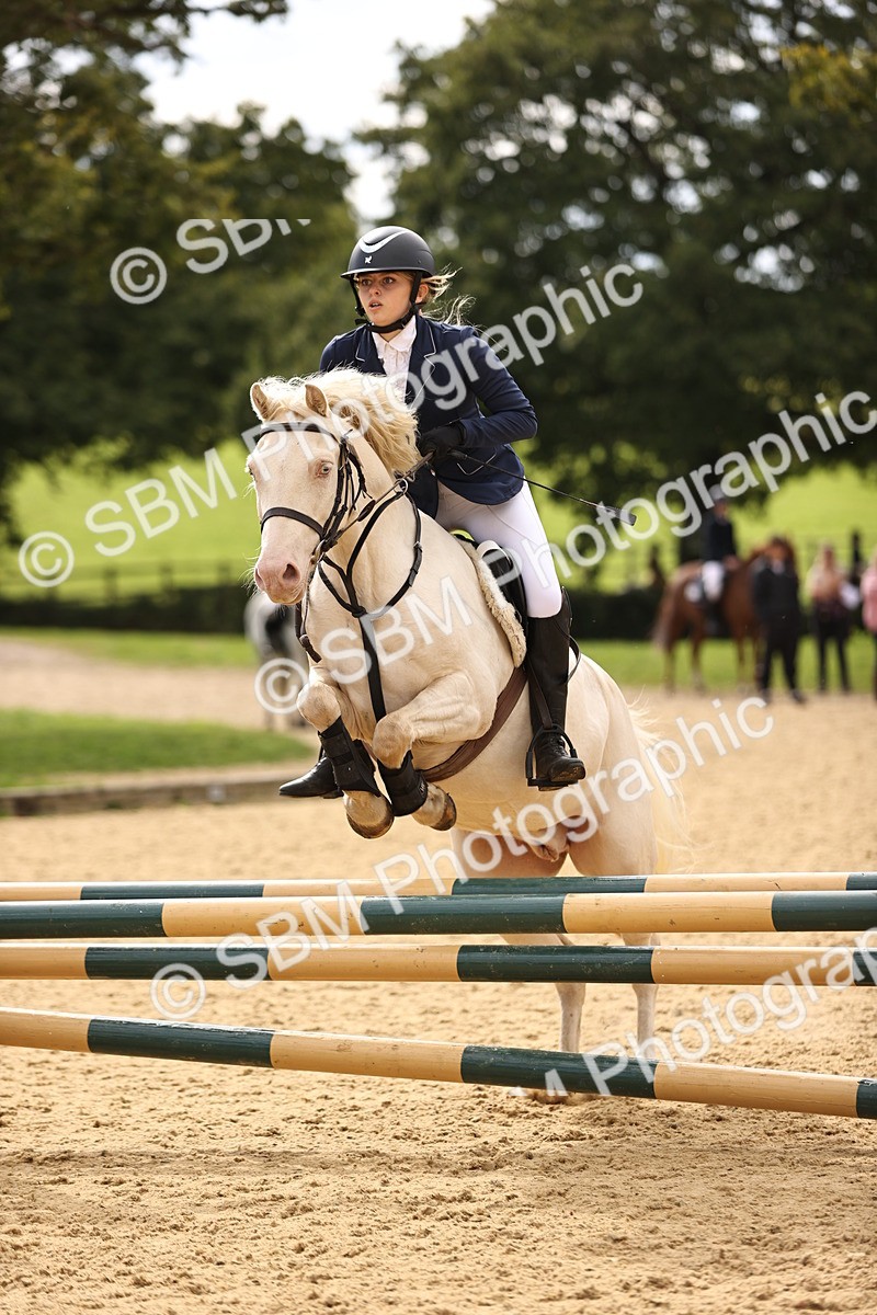 SBM_47632 - J9 - Junior Pony 70cm Championship
