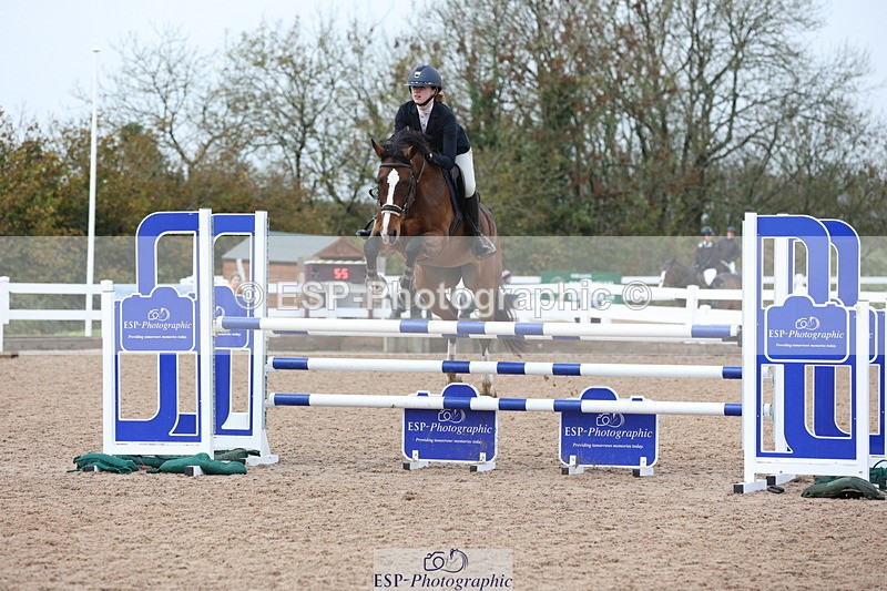 231112A-123216-04040 - Cls 19 Snr 1.05m Open