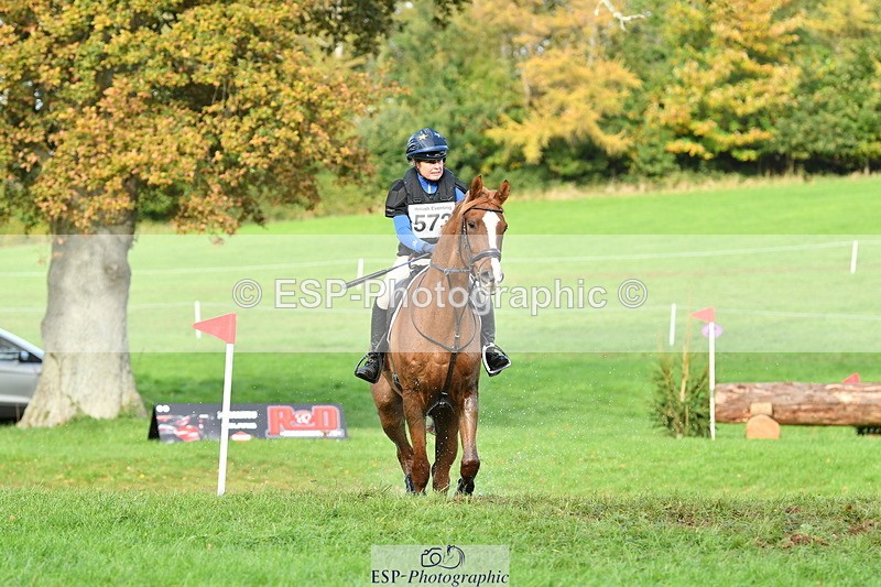 251025A-154512-21904 - G-573-Lisa.Stock