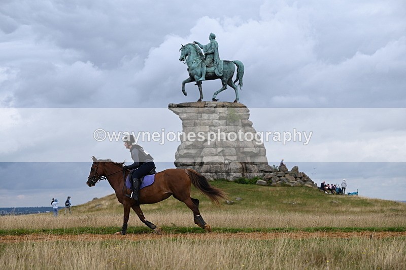 DSC_4999 - Time at Statue 11:10 to 11:42