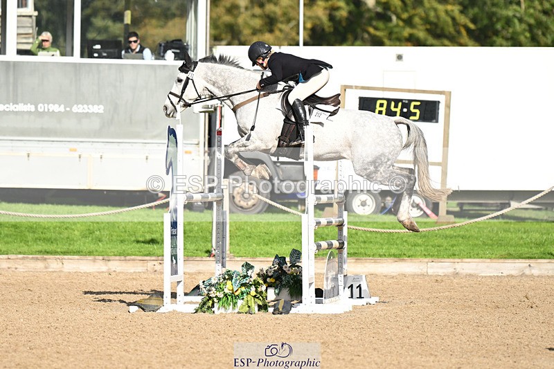 241025-123201-07626 - 212-Clare.Chamberlayne-STARLINER