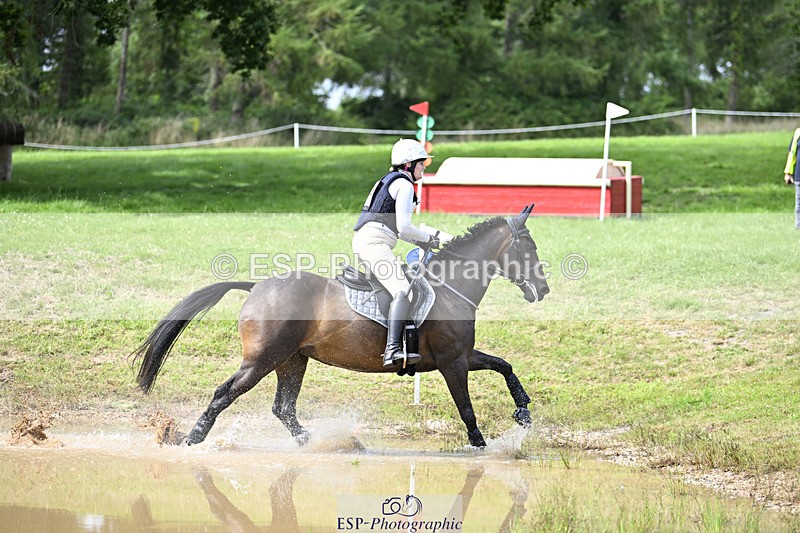 240804-154948-18411 - 608-Heather_Johnson-MUNDUS_MEUS