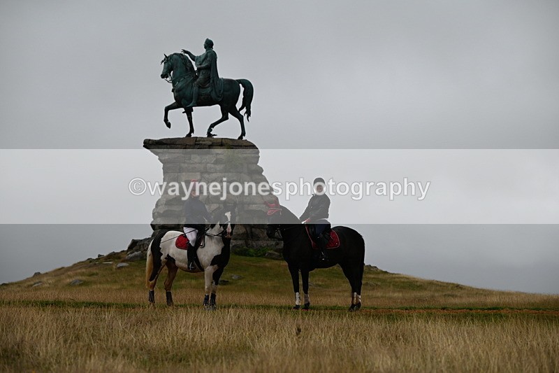 DSC_1637 - Time at Statue 12:13 to 12:32