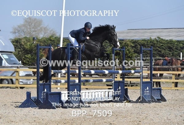 BPP_7509 - CLASS 5 Senior Newcomers/ 1.10m Open