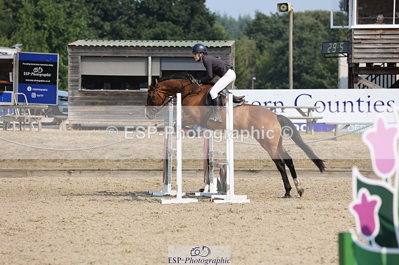 250816A-104650-00844 - Cls 3 Snr British Novice