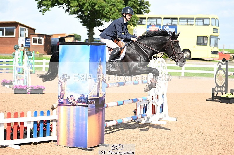 240726A-162749-02572 - Cls 12 1.10m Amateur Qualifer