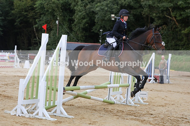 3E7A6637 - Class 4: 70cm Junior