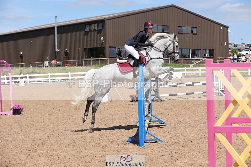 240629A-141018-06724 - Cls 19 Foxhunter and 1.10m Open