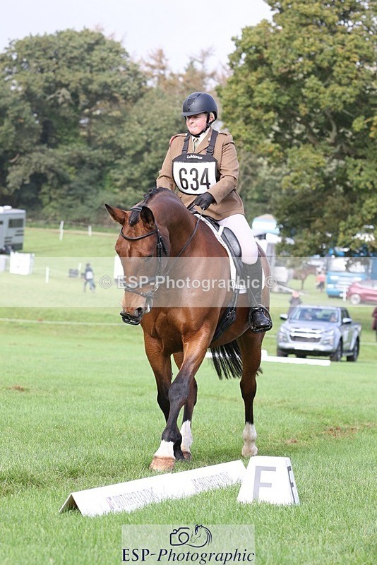 231019-142531-03972 - 634-PEMBROKE.MASTER.PIECE-Joanna.Dunn-DR