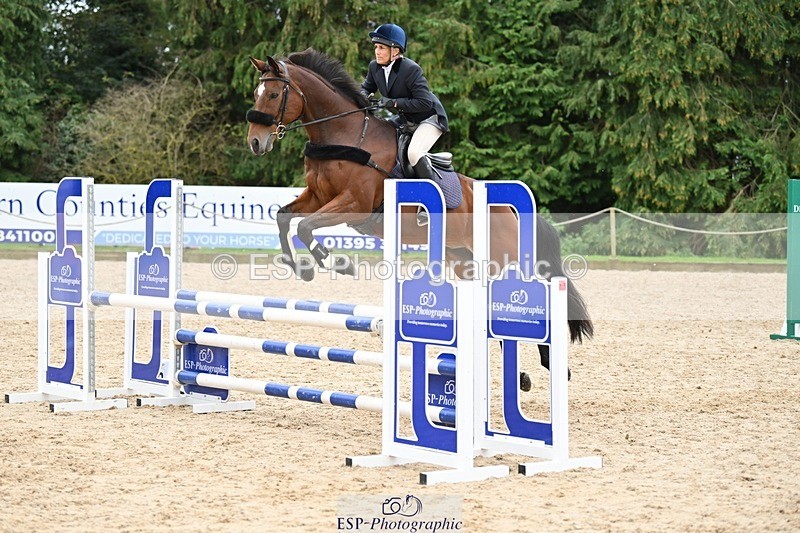 230930-160036-01271 - Cls 8 90cm Club