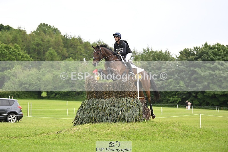 240525-164546-18407 - 262-MY_STAR_TURN-Tom_Jackson