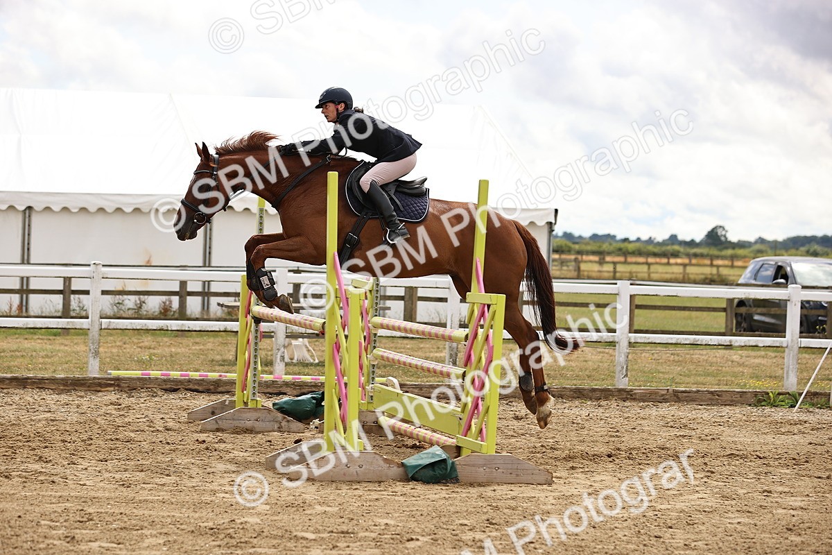 SBM_026820 - Class 13 - Senior Newcomers - 1.10m