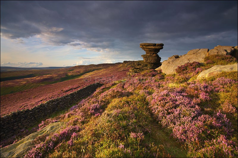 The Salt Cellar on Derwent Edge - Peak District | Dark Peak