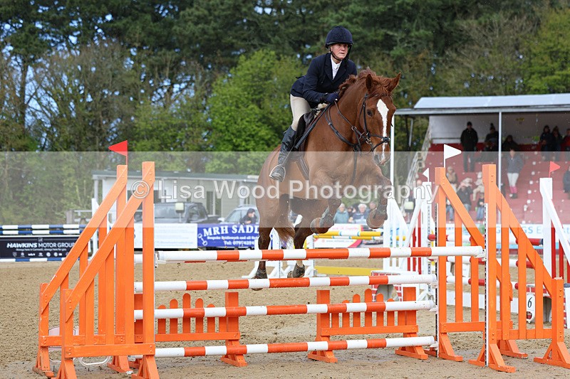 3E7A1684 - Class 7: Senior Newcomers/1.10m open