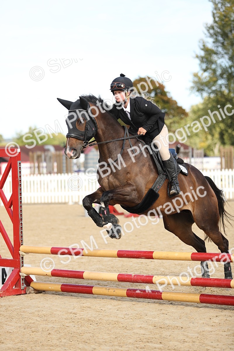 SBM_03140 - J28 - Senior Horse & Pony 60cm Championships