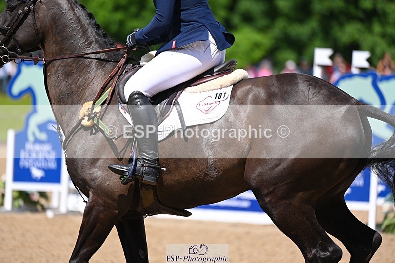 240526-122008-21317 - 101-MORELANDS_CASANOVA-Daisy_Bathe