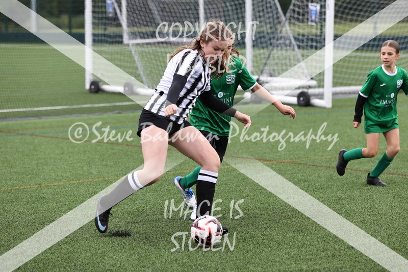 1DX31371 - Sat 6th U12 Girls