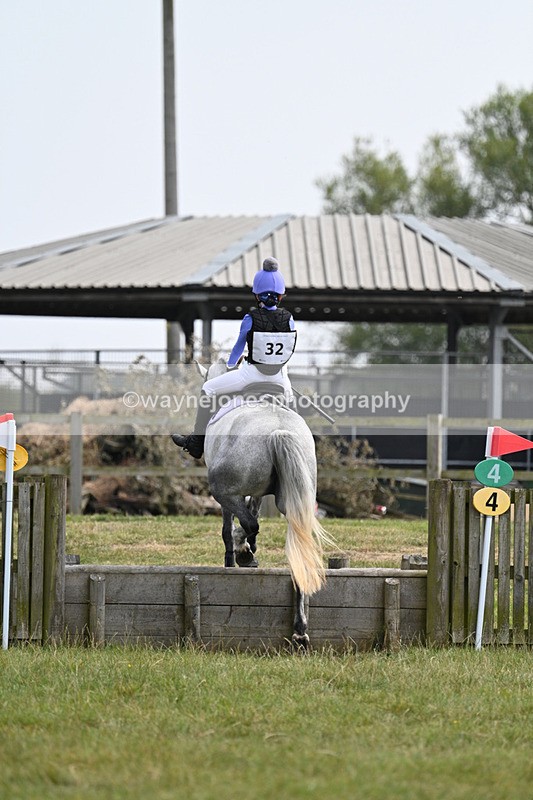 WJ7_7288 - 60cm XC Time 13:22 to 13:53
