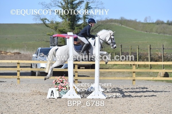 BPP_6788 - CLASS 14 SUN Springboard 128cm/ 138cm Restricted Handicap